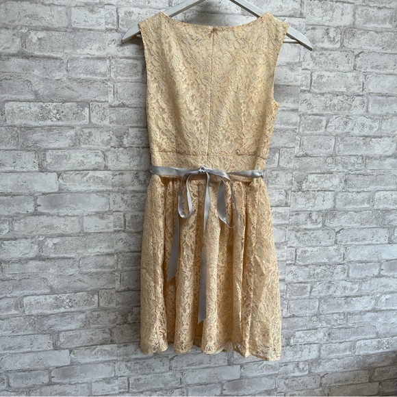 Loft Ann Taylor lace jewel‎ dress women’s 2 NWT tan silver sparkle - Picture 3 of 9